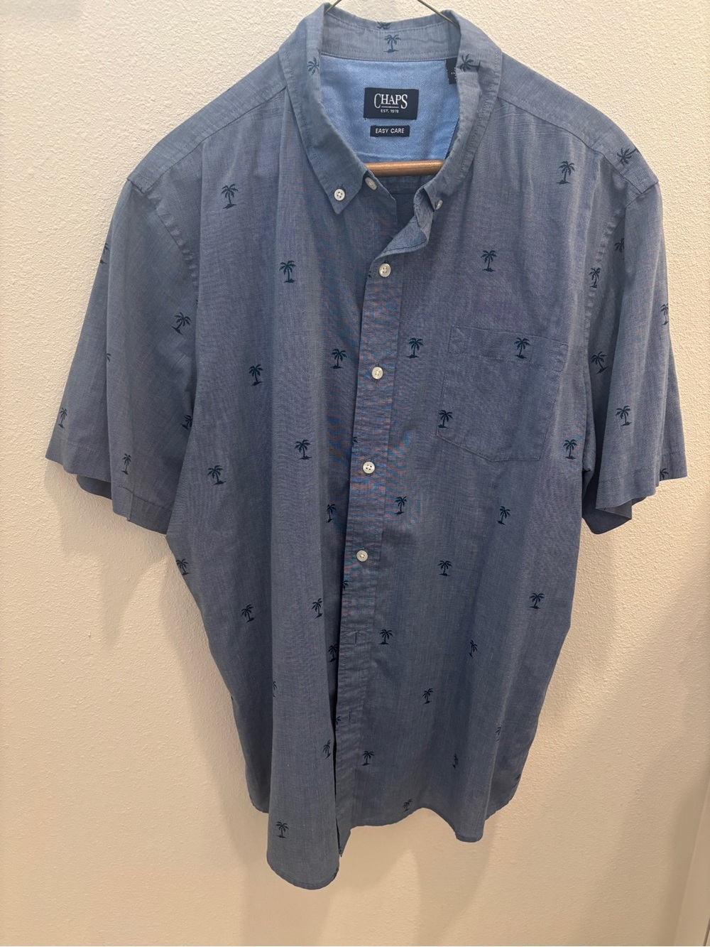 Chaps Casual Short-Sleeve Button-Down Shirt in Light Blue with Palm Embroidery